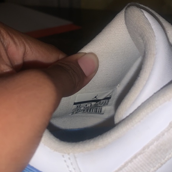 UNC low top Retro Air Jordan 11s - Picture 3 of 4